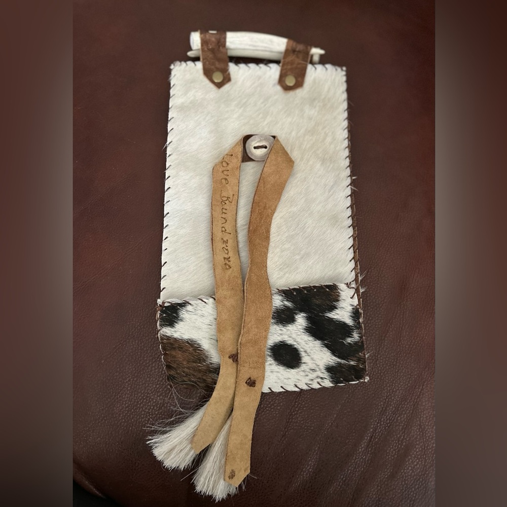 Love Bound handmade cowhide wine carrier bag